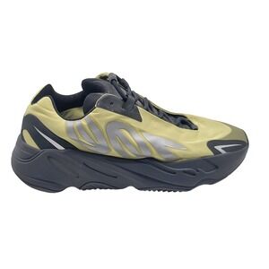 Adidas Yeezy Boost 700 MNVN Resin GW9525 Men's Size 11 Sneakers Green Black YZY‎